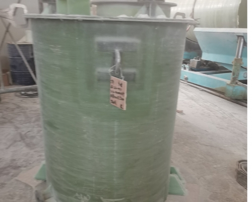 Storage tank