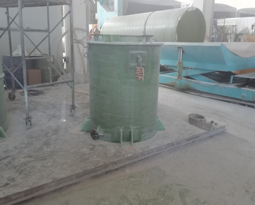 Small storage tank